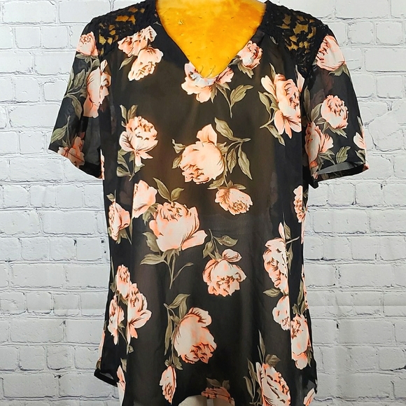 Live 4 Floral Woman's Embroidery Blouse Sz Large - Picture 2 of 11